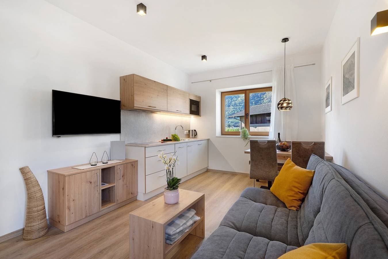 Foto 9 von 30: Ferienwohnung 'Fuchsberger A' mit Bergblick, Wi-Fi und Klimaanlage