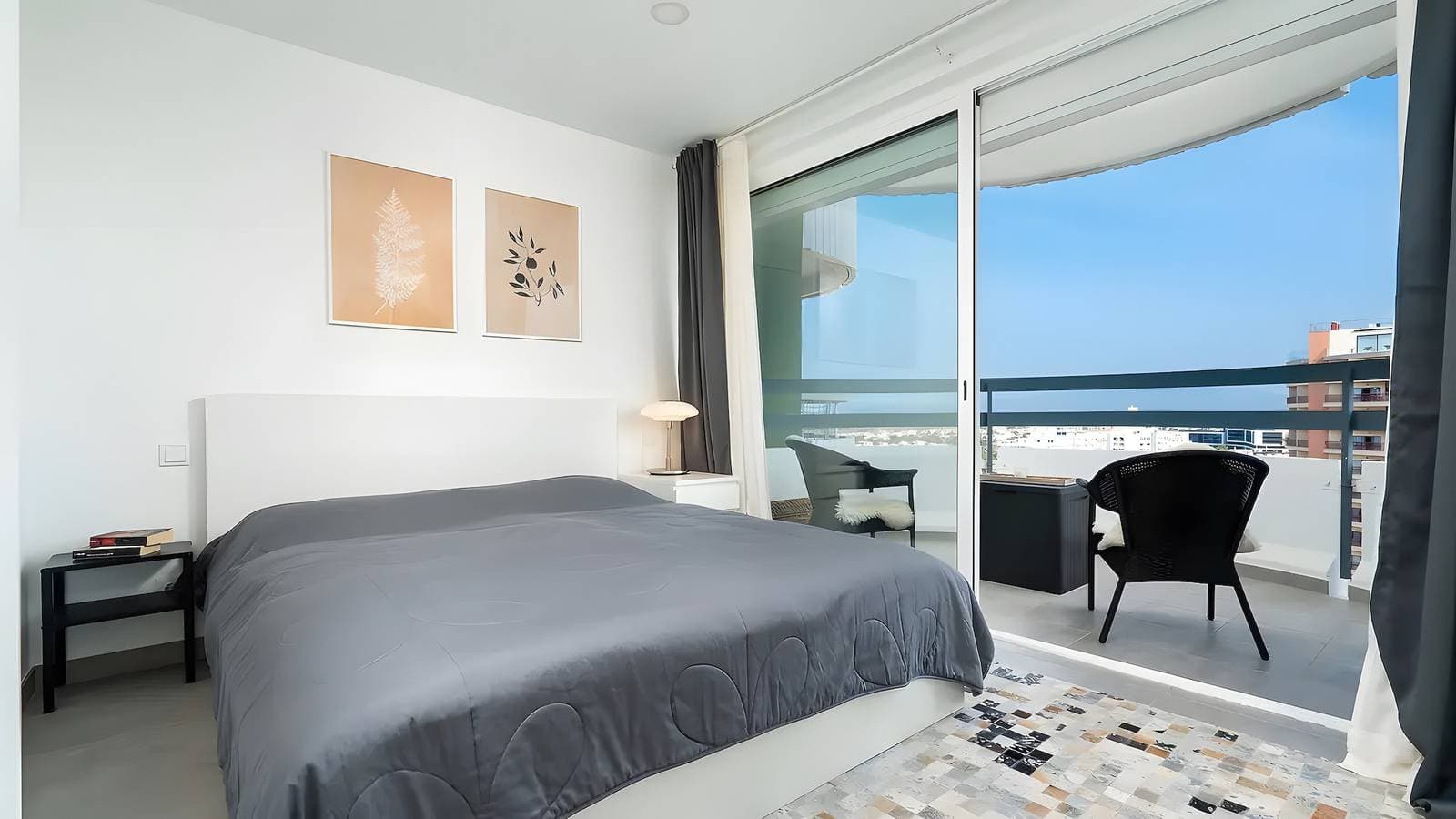 Foto 11 von 24: Apartment „Vista Bonita“ mit Meerblick, WLAN und Klimaanlage
