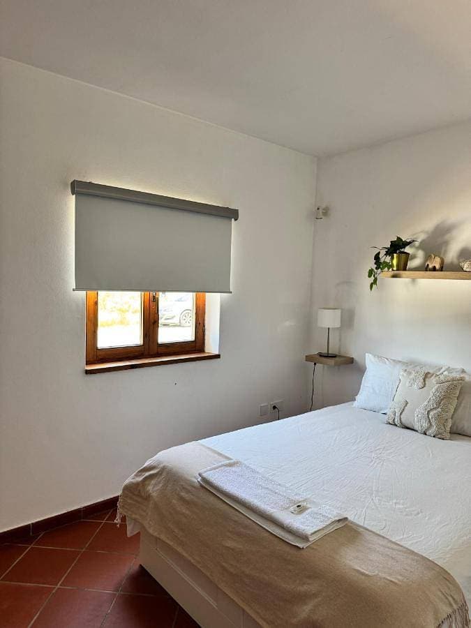 Foto 3 von 13: Double Room with Shared Bathroom