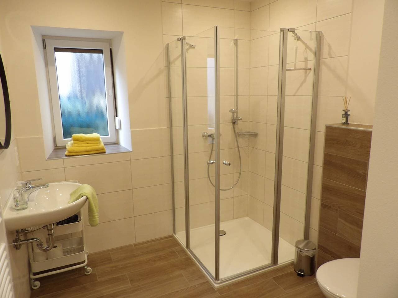 Foto 6 von 9: Ferienhof Seeber - Ferienwohnung Sonnenblume 40qm 1-Zimmerappartement mit Bad