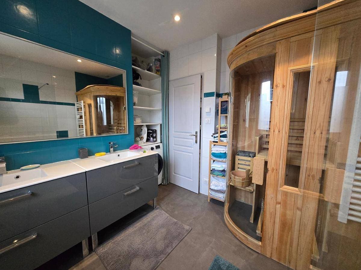 Foto 4 von 18: Two-Bedroom House