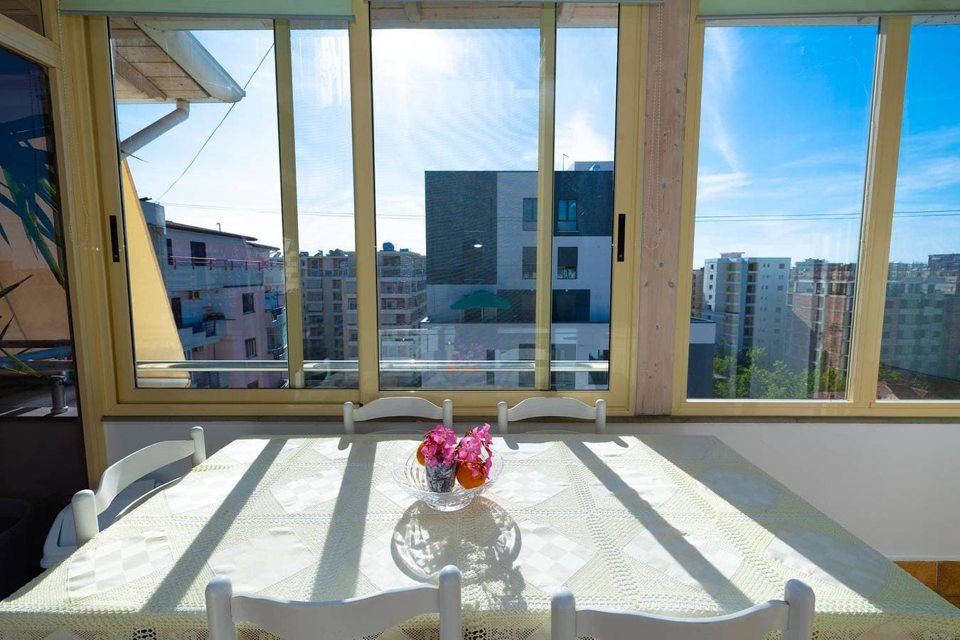 Foto 9 von 32: Ferienwohnung für 7 Personen mit Meerblick