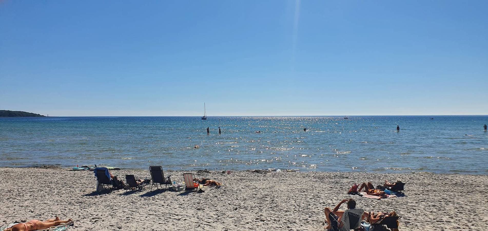 Foto 2 von 9: Herrlicher Sommerort direkt am Strand!