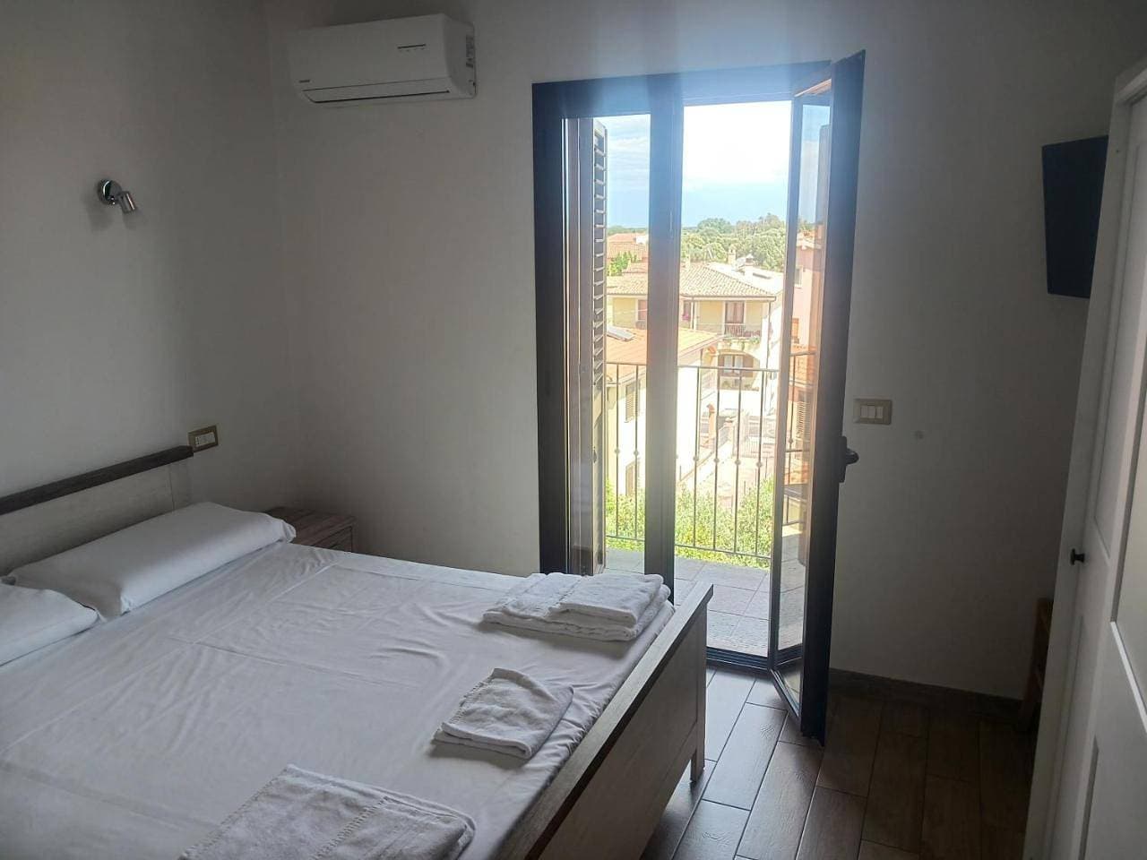 Foto 6 von 22: Small Double Room