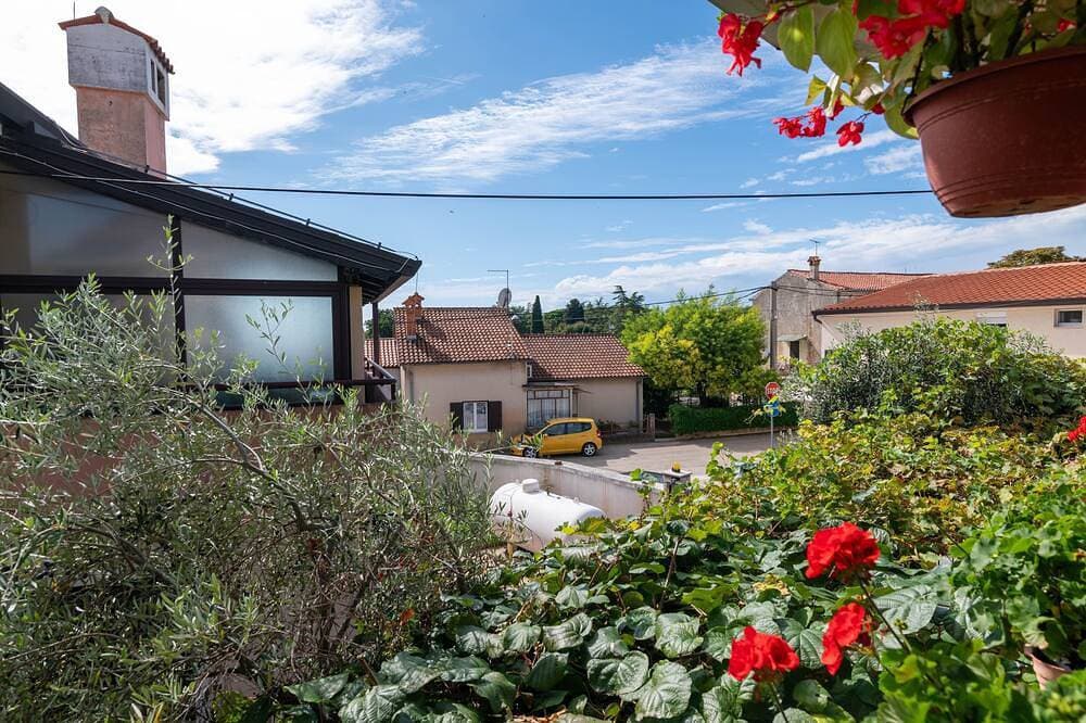 Foto 5 von 12: Studio Appartement mit Terrasse Basanija, Umag