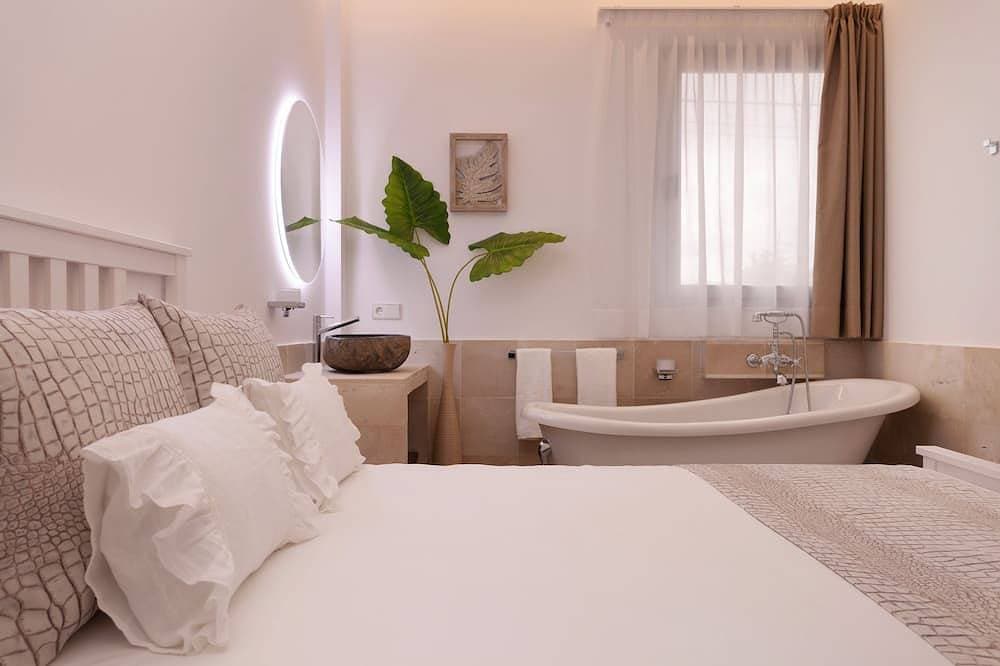 Foto 8 von 30: Luxusvilla auf Mallorca mit 12 Zimmern.