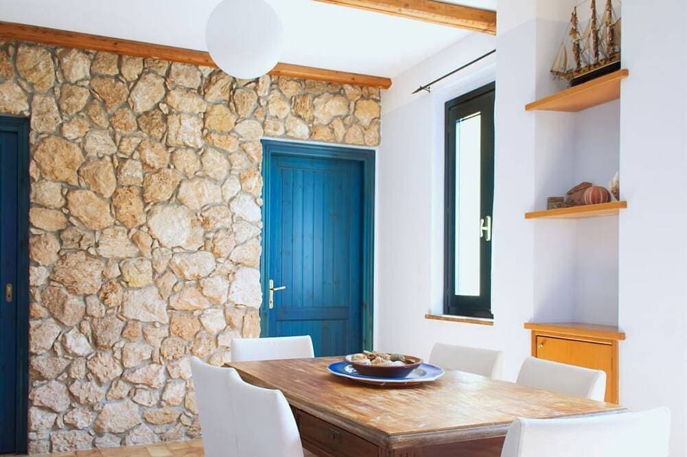 Foto 10 von 21: Sardinia Stone House- Beachfront