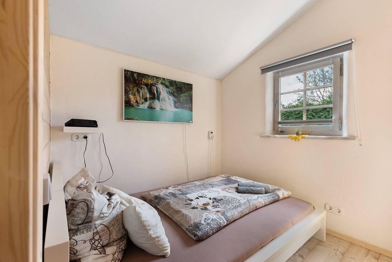 Foto 13 von 30: Ferienhaus 'Blockhütte' mit privater Terrasse und privatem Garten