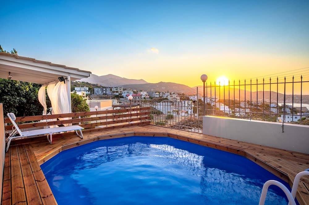 Arismari Garden - Apartment with a beautiful BBQ garden. 1