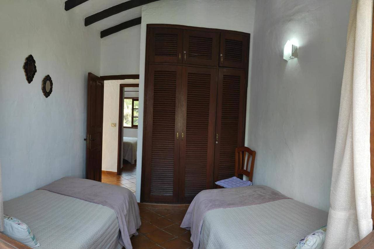 Foto 9 von 48: Three-Bedroom Townhouse