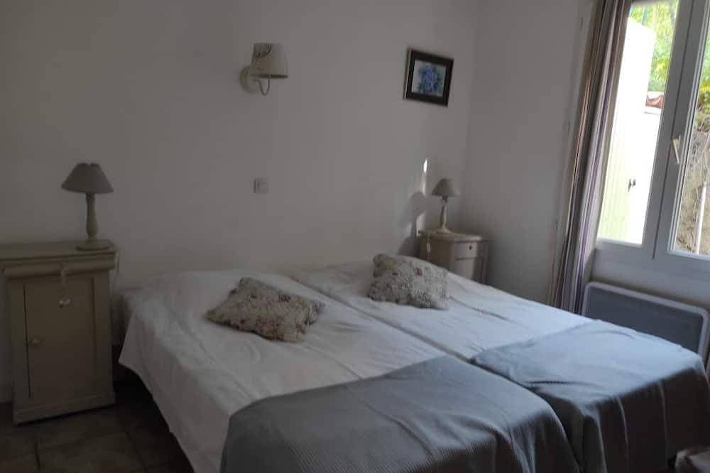 Foto 2 von 22: Small house near Saint-Clair beach in Le Lavandou
