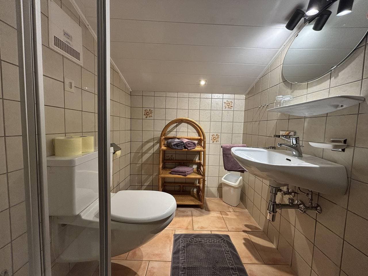 Foto 8 von 13: App/2 Schlafräume/Dusche, Wc "Hochkönig"