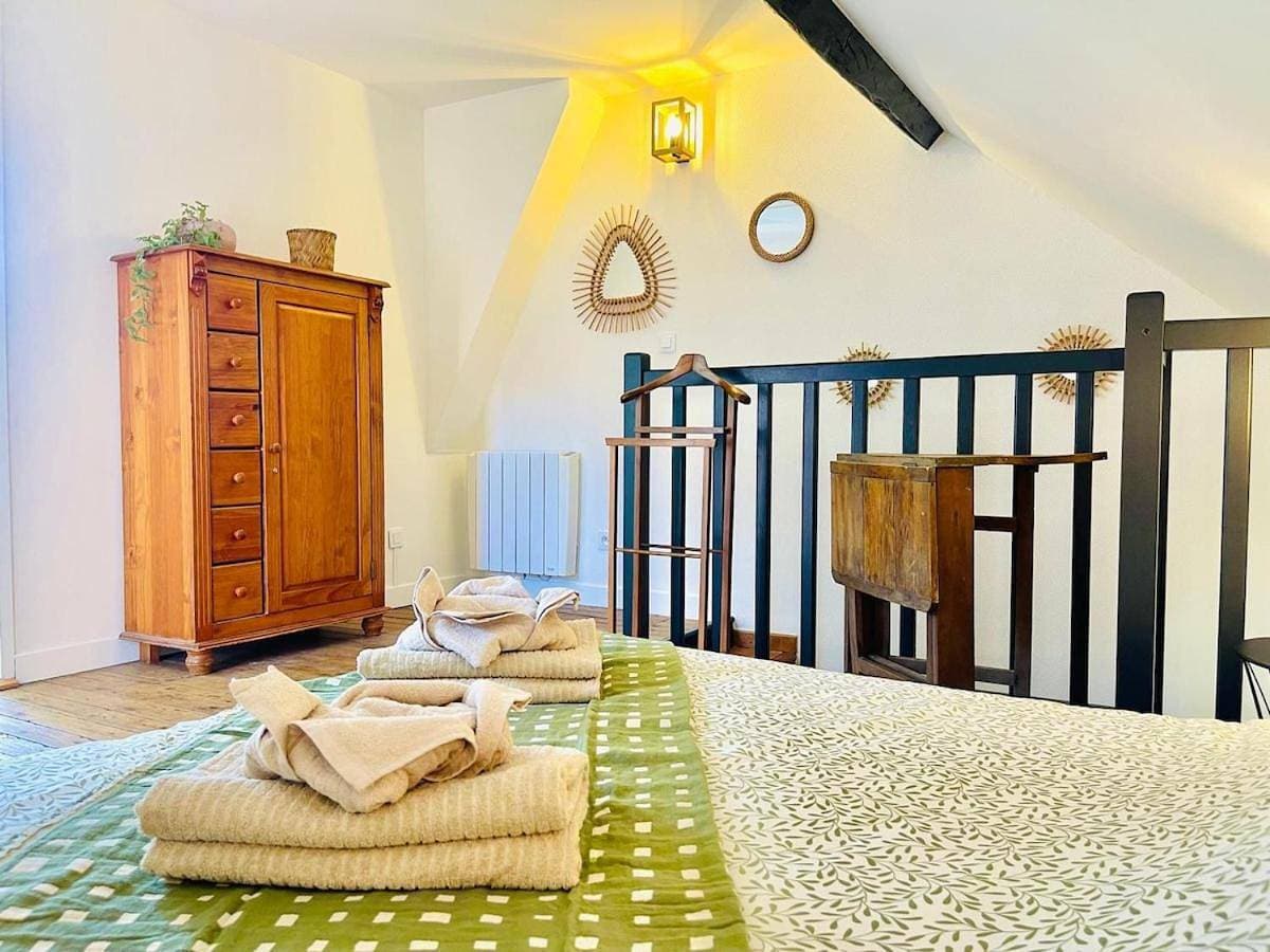 La Petite Maison Solognote, au pied du Château 1