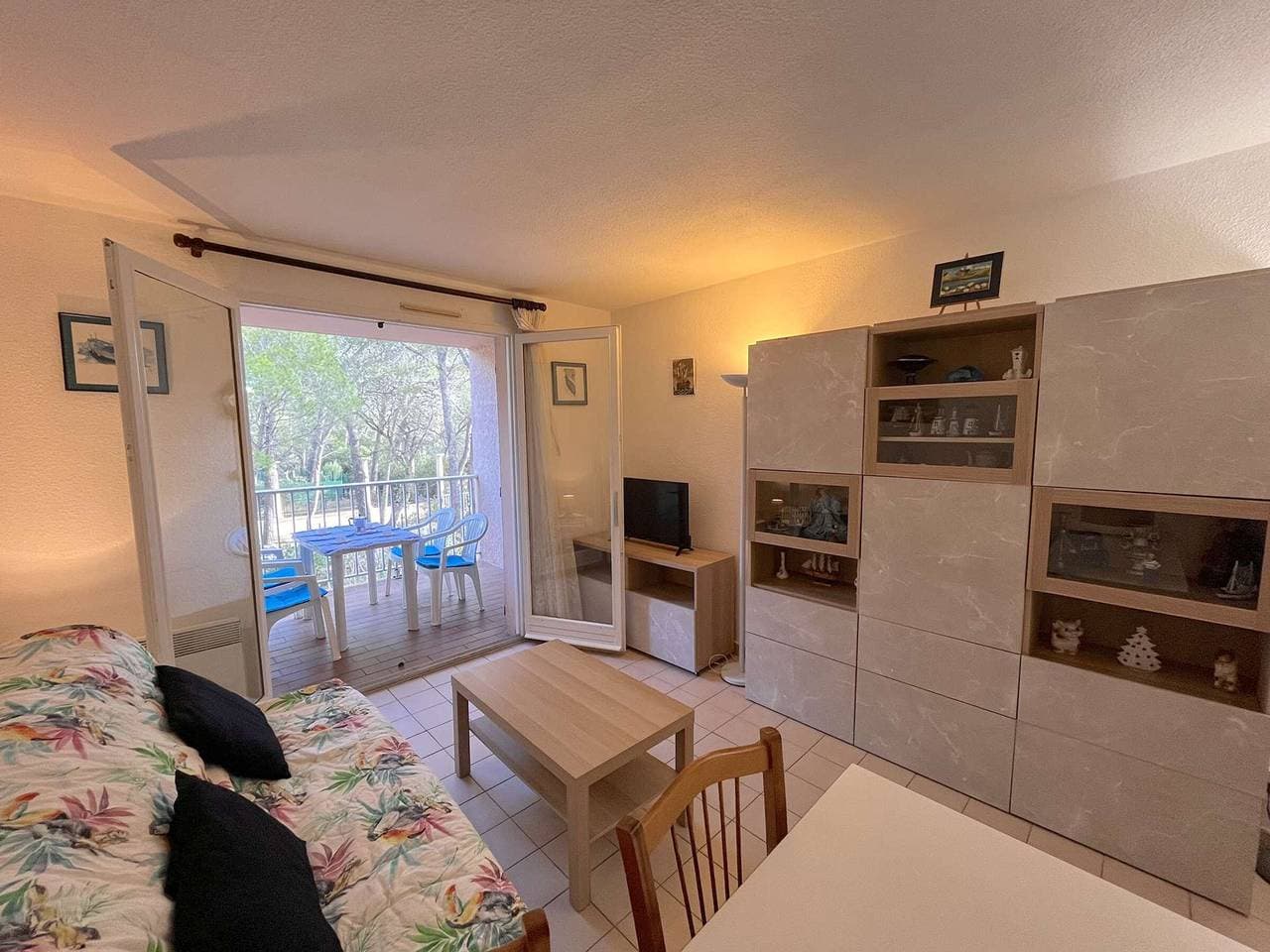 Foto 2 von 20: Studio cabine avec piscine, tennis, parking privé à 400m de la plage - 4 couchages