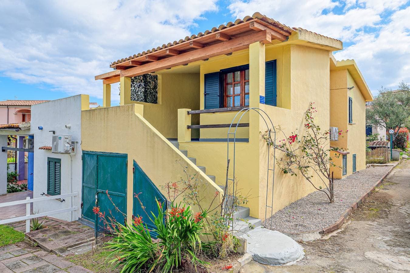 Foto 2 von 20: Ferienhaus 'I Giardini Di Cala D'ambra' mit gemeinsamer Terrasse und Klimaanlage