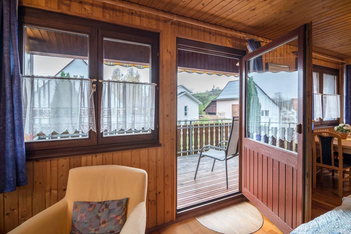 Foto 3 von 21: Ferienwohnung 'Studiowohnung Haus 18' mit Balkon und Wi-Fi