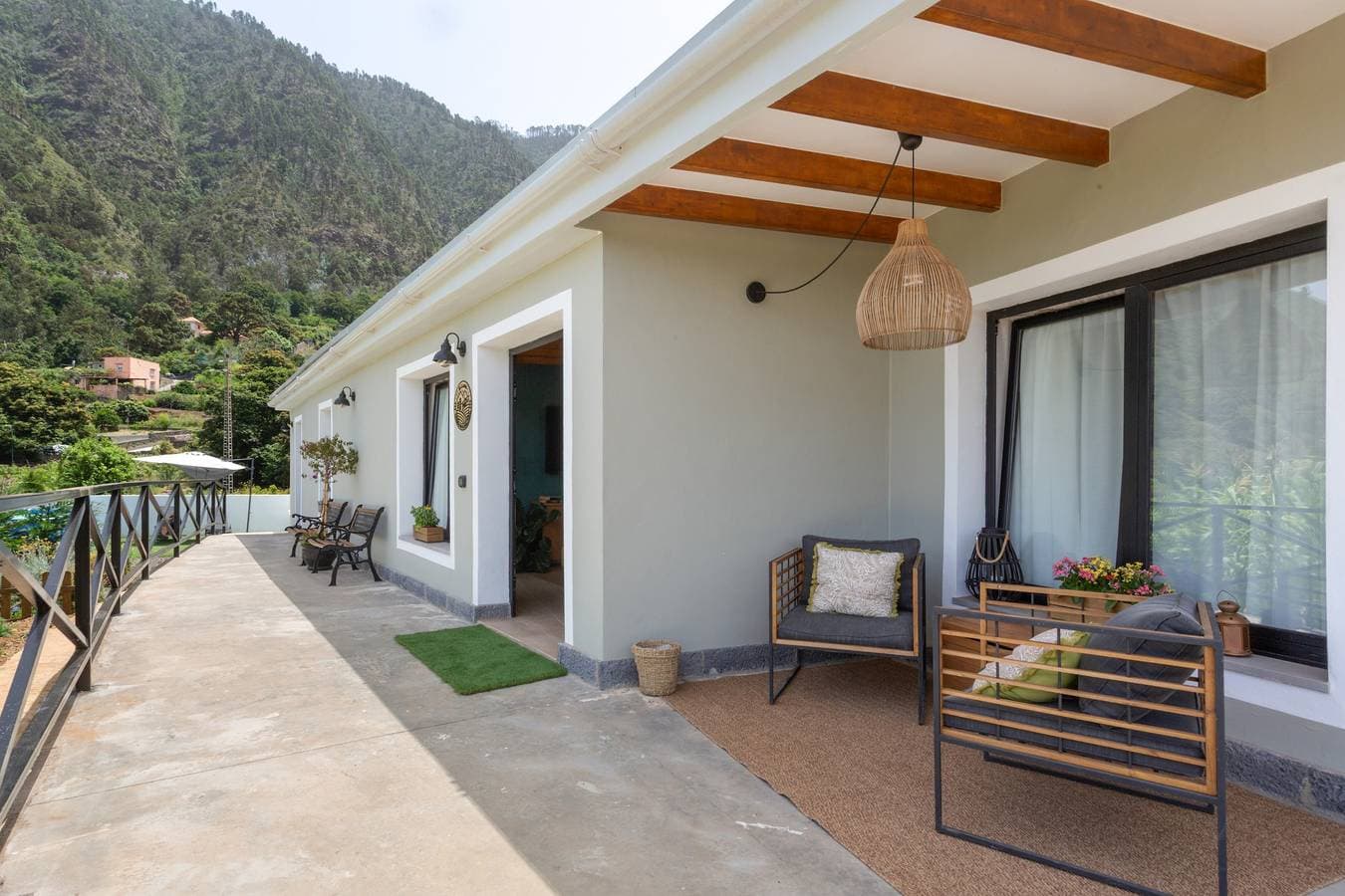Foto 4 von 31: „El Llano“ mit Meerblick, privatem Pool und WLAN