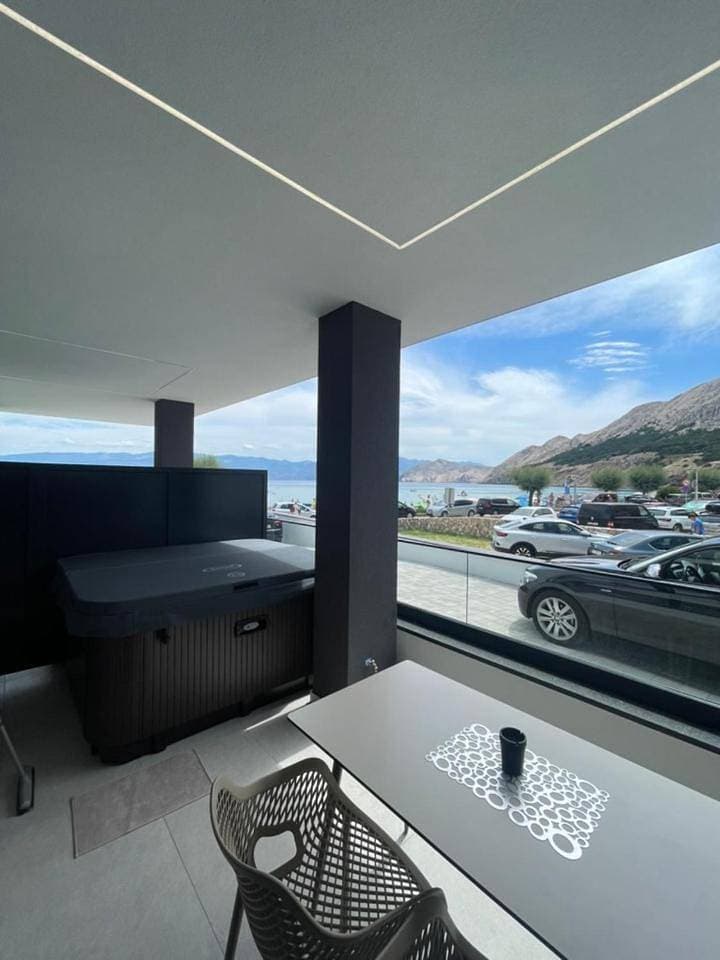 Foto 12 von 14: Studio with Spa Bath