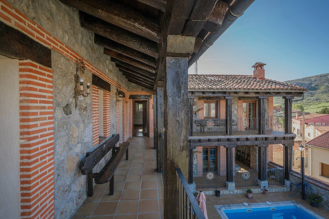 Foto 10 von 30: Finca 'Las Eras De Riofrio' mit Bergblick, privatem Pool und Wi-Fi
