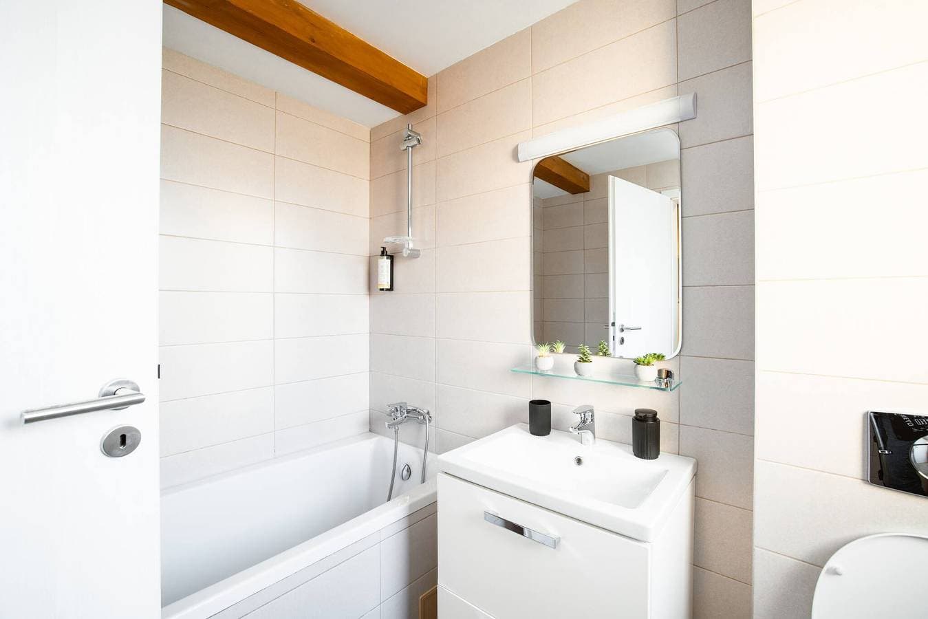 Foto 13 von 16: Urban Stay von Timisoara BnB Ap 2