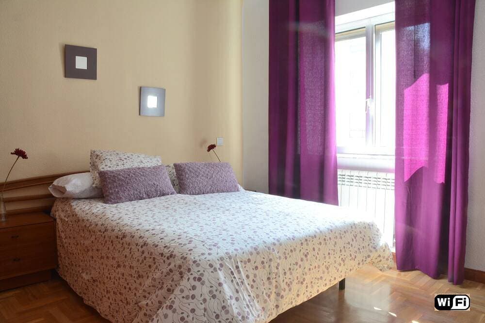 Historisches Zentrum, Salamanca. 5 Personen, 3 Zimmer, 5 Minuten vom Hauptplatz entfernt 1