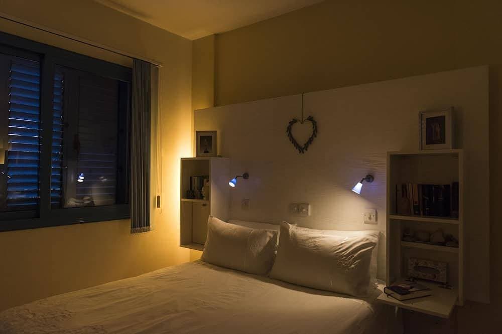 Foto 4 von 30: Arsinoe 29 \"Nest by the Sea\": Lovingly +  well furnished holiday apartment