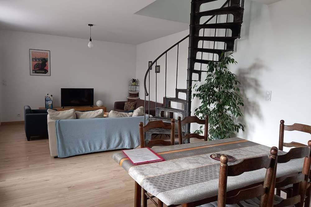 Foto 9 von 23: Das Haus von La Digue, 2 Schlafzimmer mit Terrasse und Parkplatz