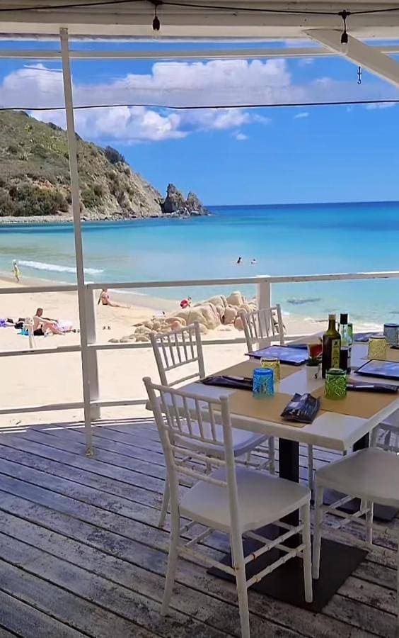 STELLA DORADA VACANZE a soli 5 minuti dal mare, le nostre camere offrono tutto il necessario per la tua vacanza 1