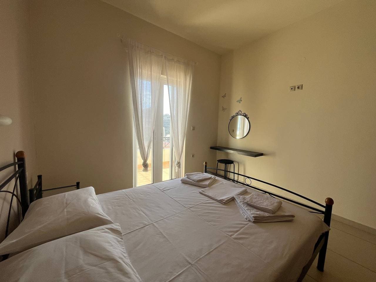 Foto 13 von 31: Ferienwohnung 'Spitiko' mit Meerblick, Gemeinschaftsterrasse und WLAN
