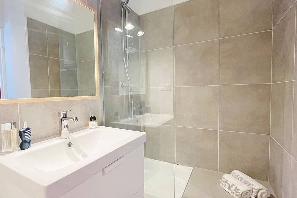 Foto 4 von 11: Apartment 4 people - sea view - Théoule sur mer (Côte d'Azur) - Figueirette