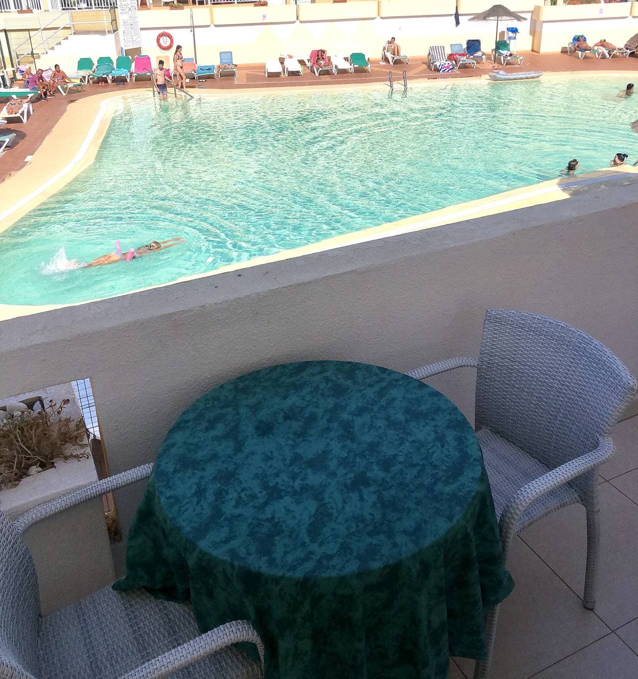 Foto 3 von 36: Amazing Complex Costa Adeje Pool view & Relax