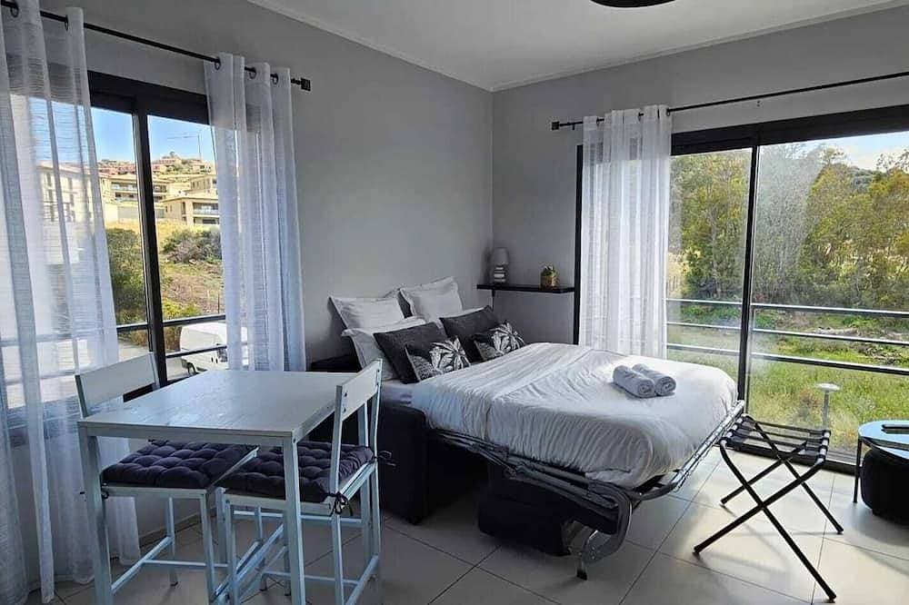 Foto 2 von 20: Large & beautiful air-conditioned studio with sea view