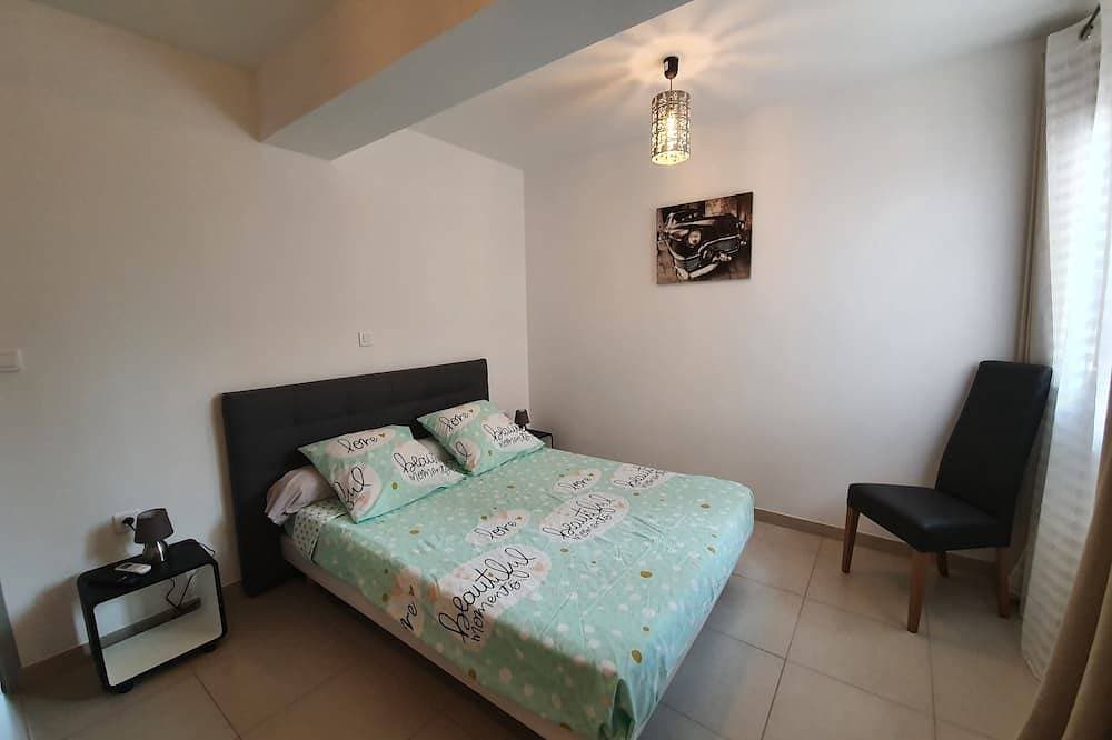 Foto 4 von 23: 1,5 km vom Strand von Agosta Molini und Privatparkplatz Appart 70 m²