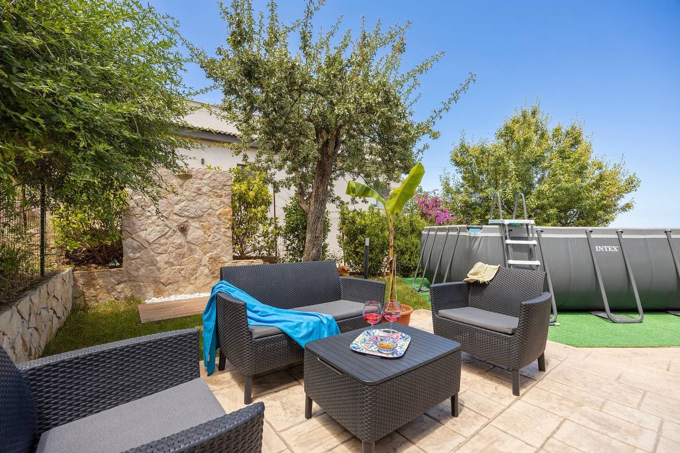 Foto 2 von 31: Villa 'Anna Messina' mit Meerblick, WLAN und Klimaanlage