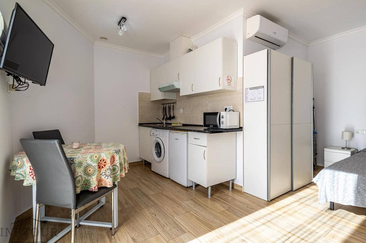 Foto 4 von 5: Studio Apartment