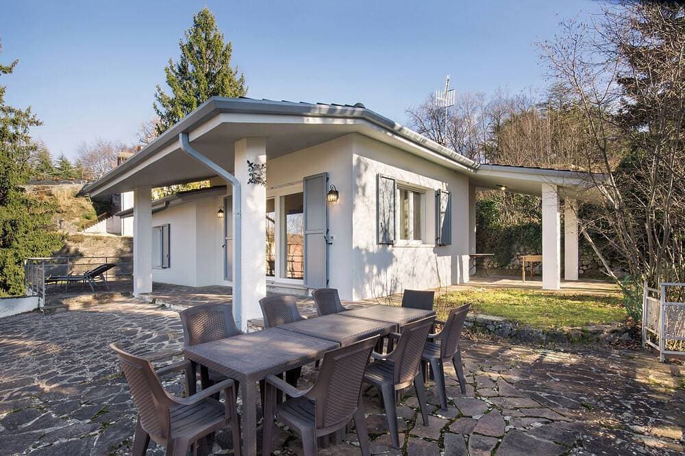 Villa Elisabetta – Ruhig gelegen mit Seeblick, Villa Elisabetta - Tranquilla con vista lago 1