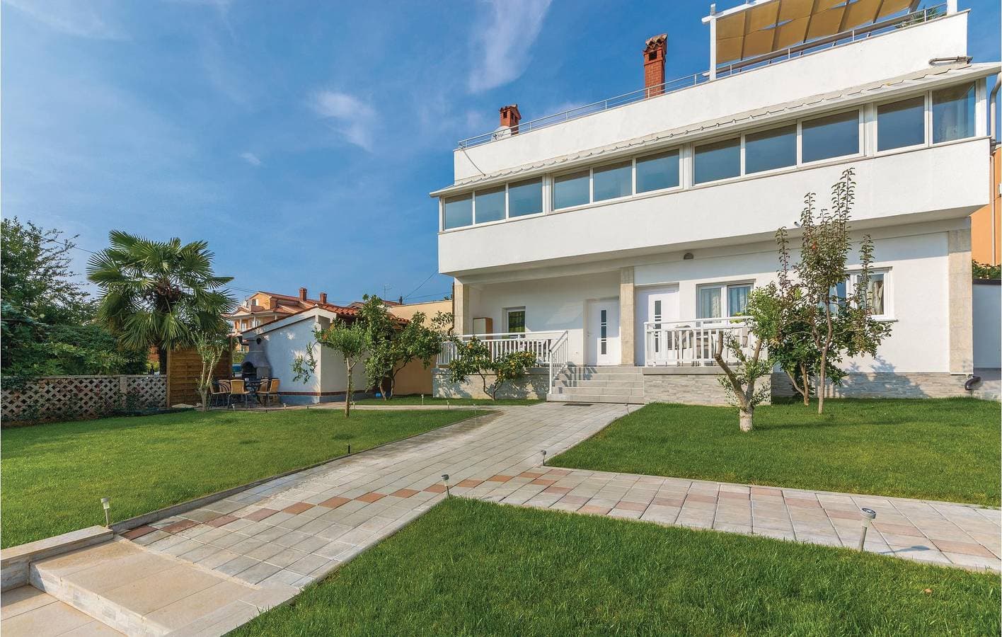 Foto 4 von 17: Charmantes Apartment mit Pool, WLAN und Terrasse – nur 700 m vom Strand entfernt!