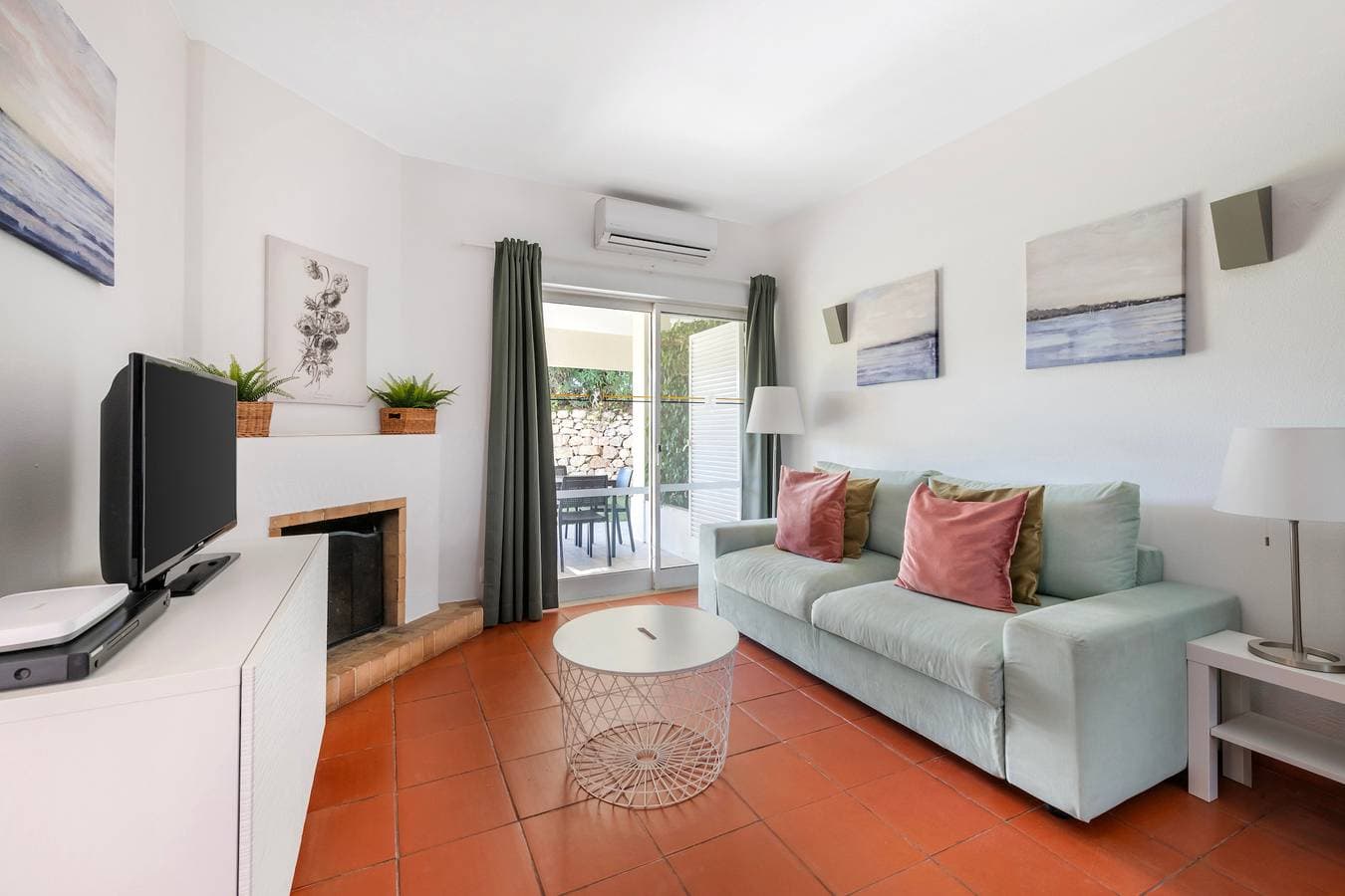 Villa 1