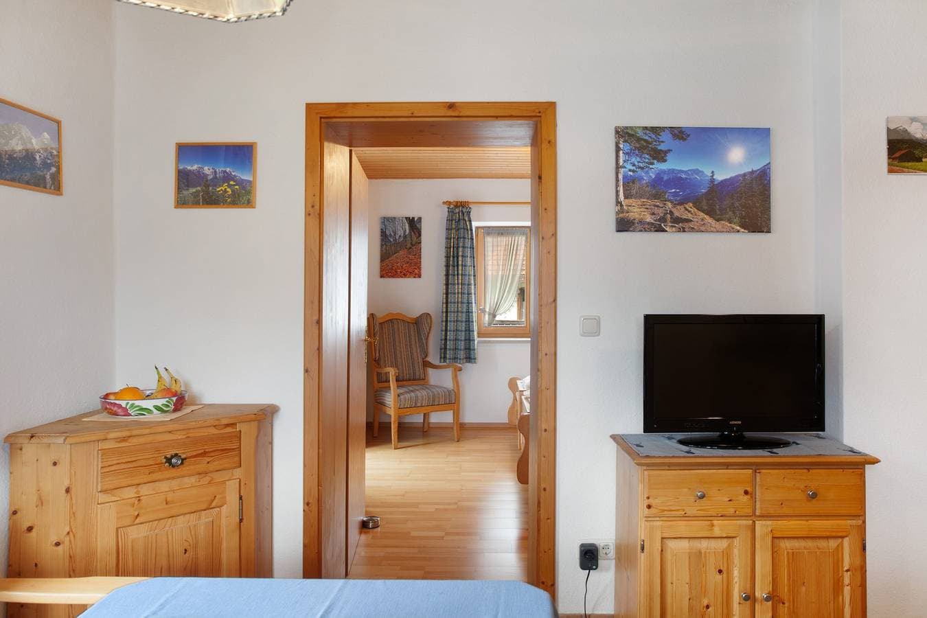 Foto 6 von 31: Ferienwohnung "Alpspitze" mit Bergblick, Balkon und WLAN
