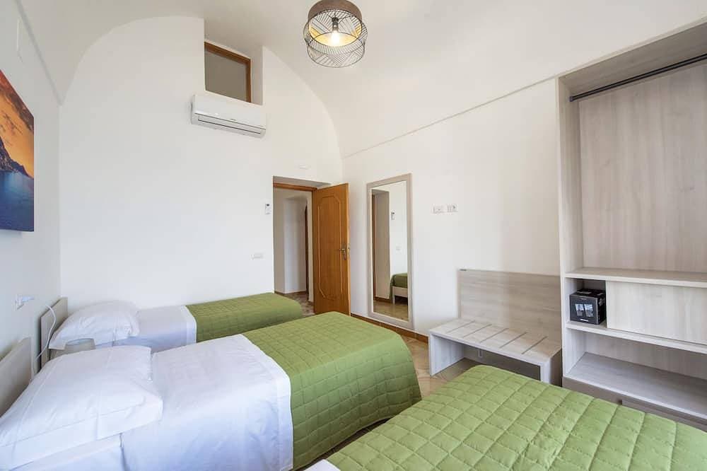 Foto 10 von 30: Casa Rosaria: Traumterrasse mit endlosem Meerblick