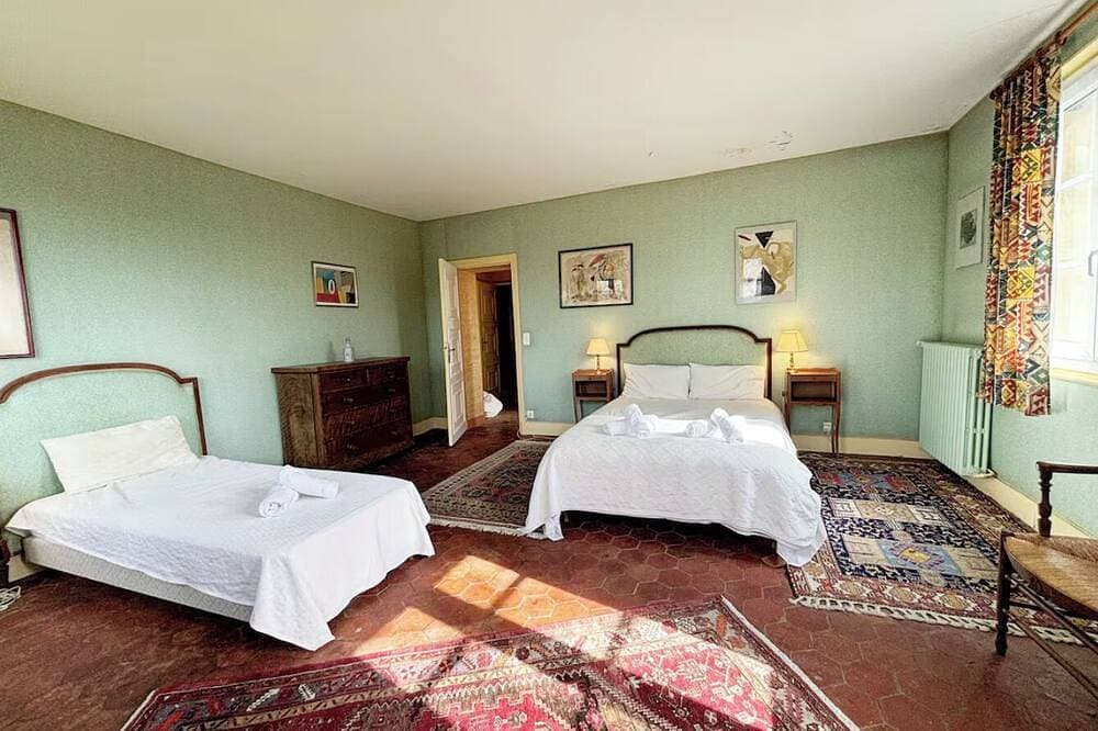 Foto 9 von 30: Le Château de Chambois ✦ Confidential ✦ Families ✦ Seminars