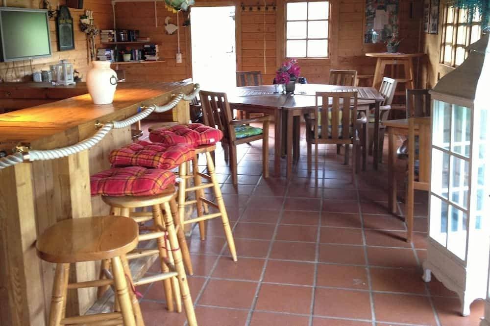 Foto 10 von 16: Ferienwohnung-Standard-Eigenes Badezimmer-Wg4