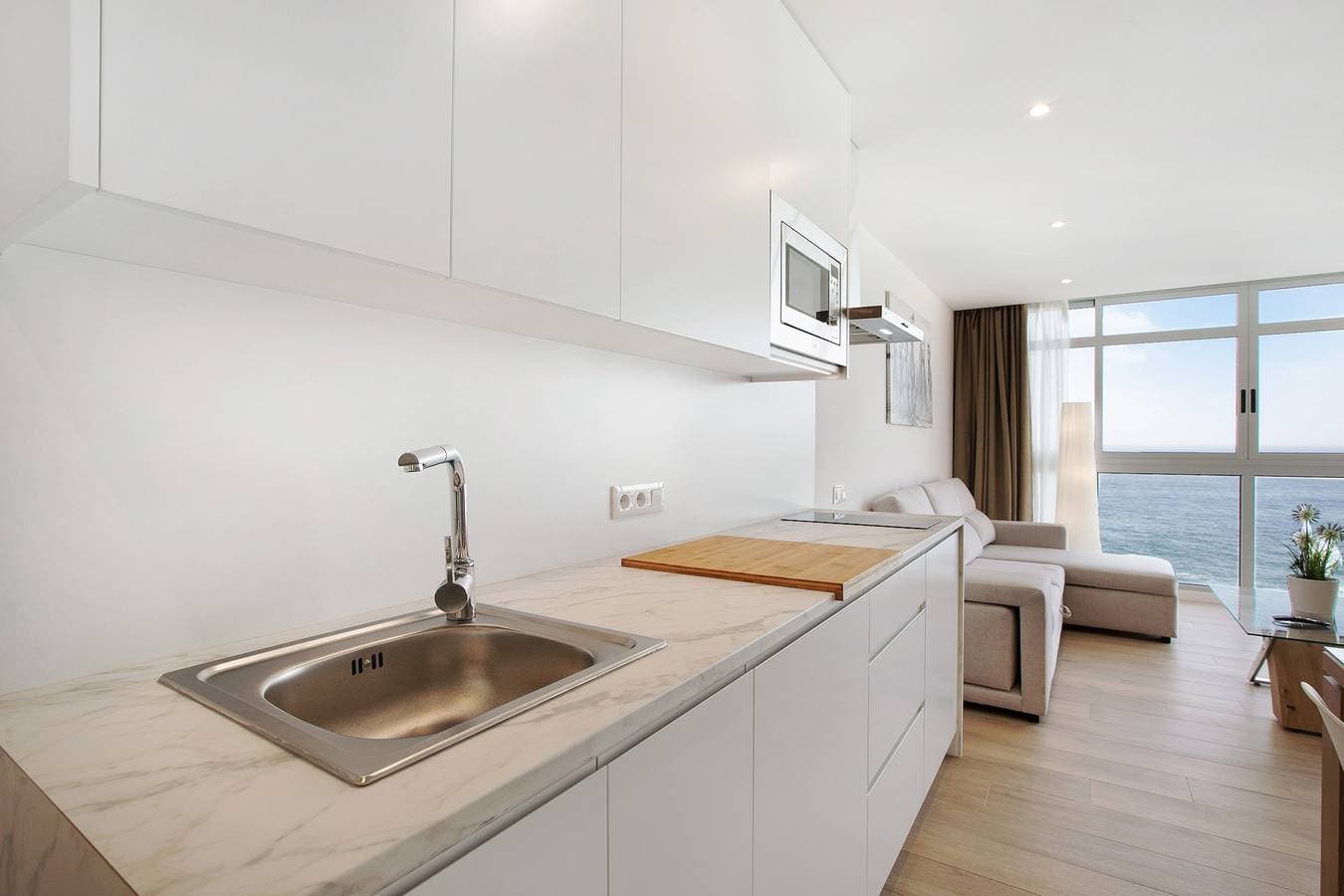 Foto 4 von 22: Ferienwohnung 'Luxury Loft El Roque 1' mit Meerblick und WLAN