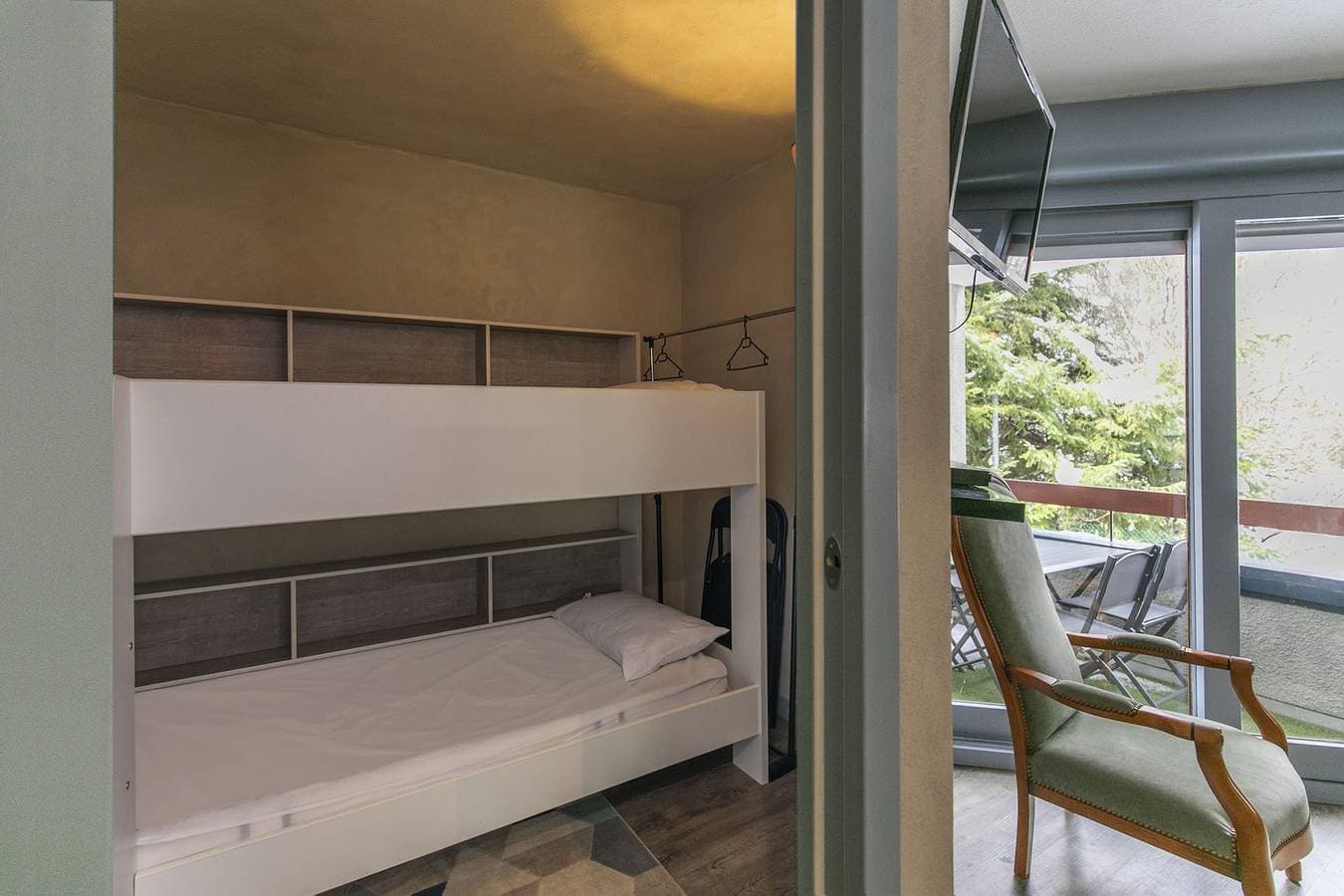 Foto 5 von 11: Ferienwohnung für 4 Personen mit Terrasse