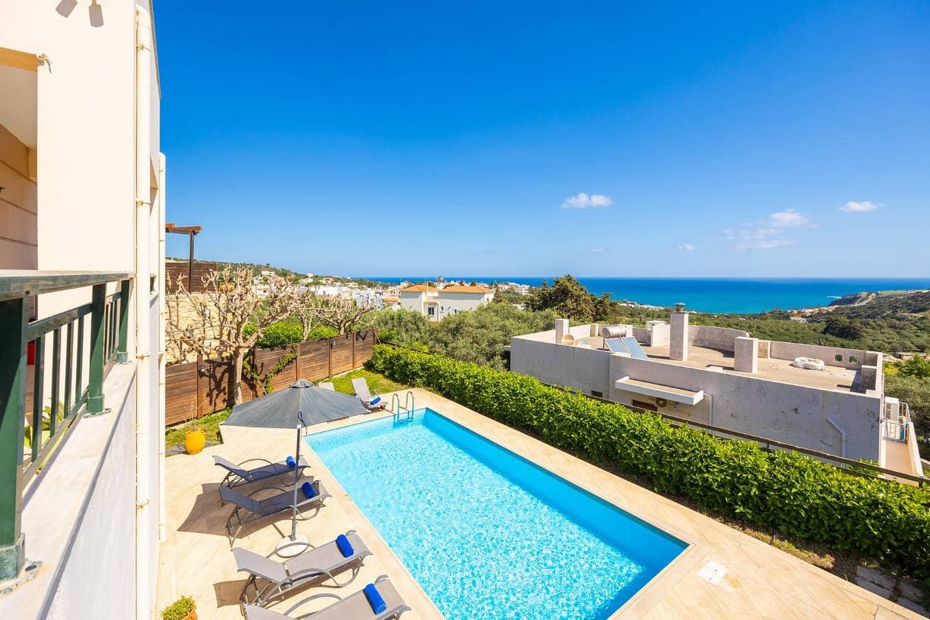 Foto 2 von 38: Villa für 7 Personen mit Meerblick