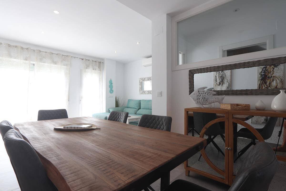 Foto 10 von 21: Casa Los Barcos 1 - Modernes, komfortables Reihenhaus mit Gemeinschaftspool in Strandnähe
