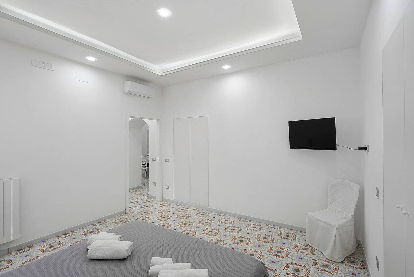 Foto 12 von 21: Ferienwohnung 'La Casa Di Zio Michelino' mit Bergblick, WLAN & Klimaanlage