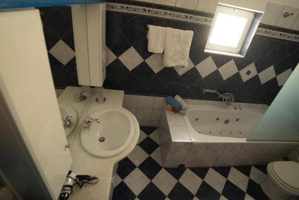 Foto 4 von 18: One-Bedroom Apartment