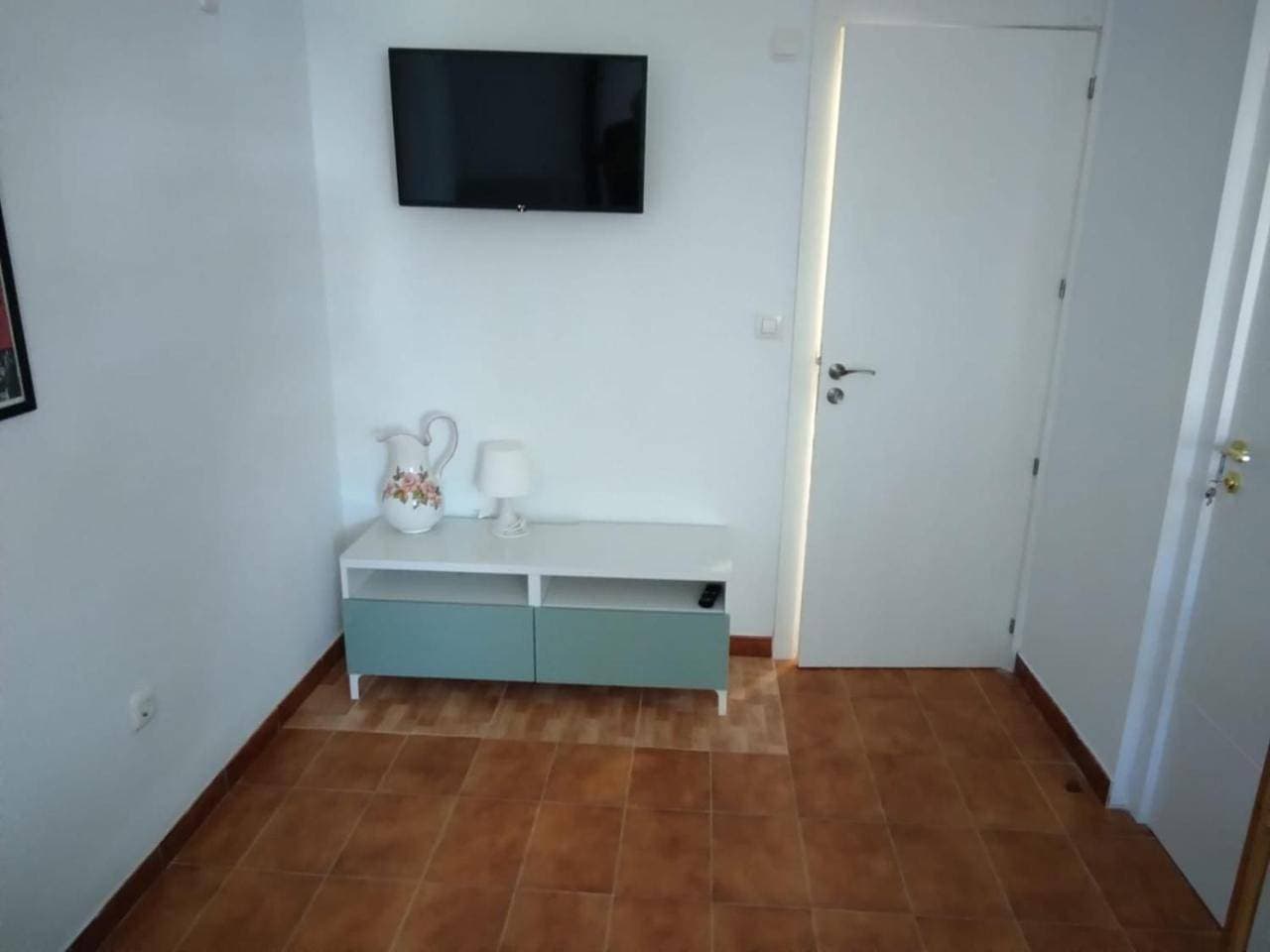 Foto 6 von 23: Double Room with Private Bathroom