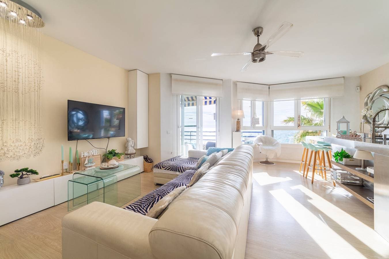 Foto 4 von 30: Apartment "Ocean Views, Paseo Marítimo" mit Terrasse und WLAN